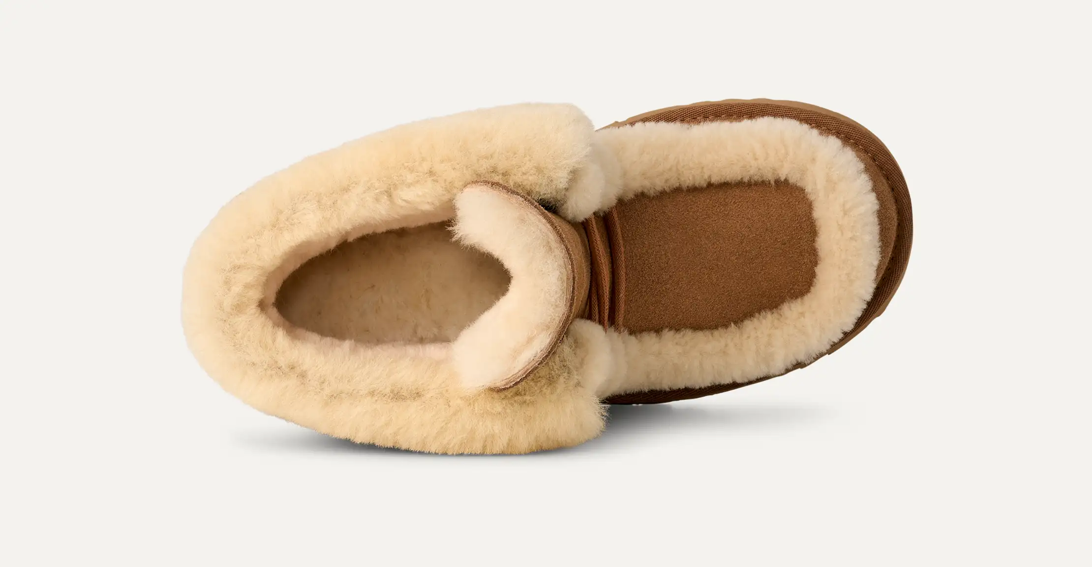 Women’s Lace-Up Plush Platform Boot – תמונה 4